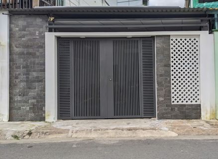 Bán nhà mặt tiền Đường 379, Tăng Nhơn Phú A, ngang 6.14m. DT 90m2 cạnh trường, chợ, bv 1KM
